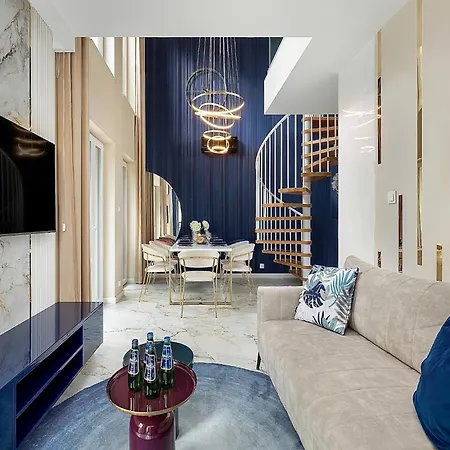 Two-level Apartment, Private Terrace With Jacuzzi Apartment