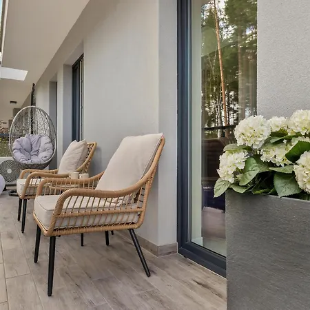 Two-level Apartment, Private Terrace With Jacuzzi Apartment Pobierowo